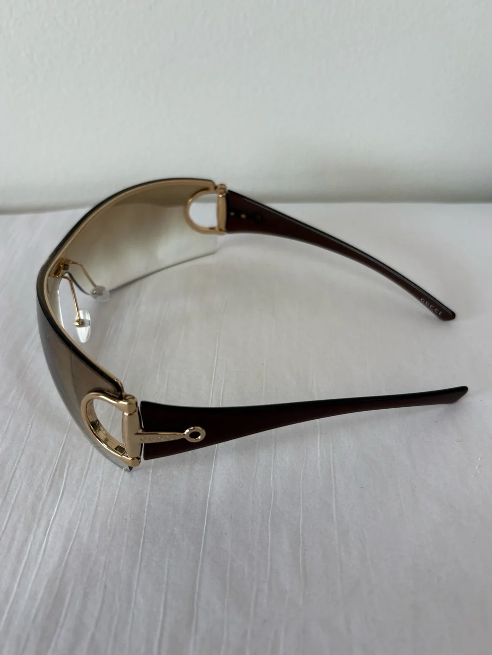 Authentic Gucci Vintage Y2K Horsebit Shield Sunglasses